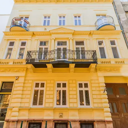 The Golden Corner W Ac&balcony By Nw Апартаменты Будапешт
